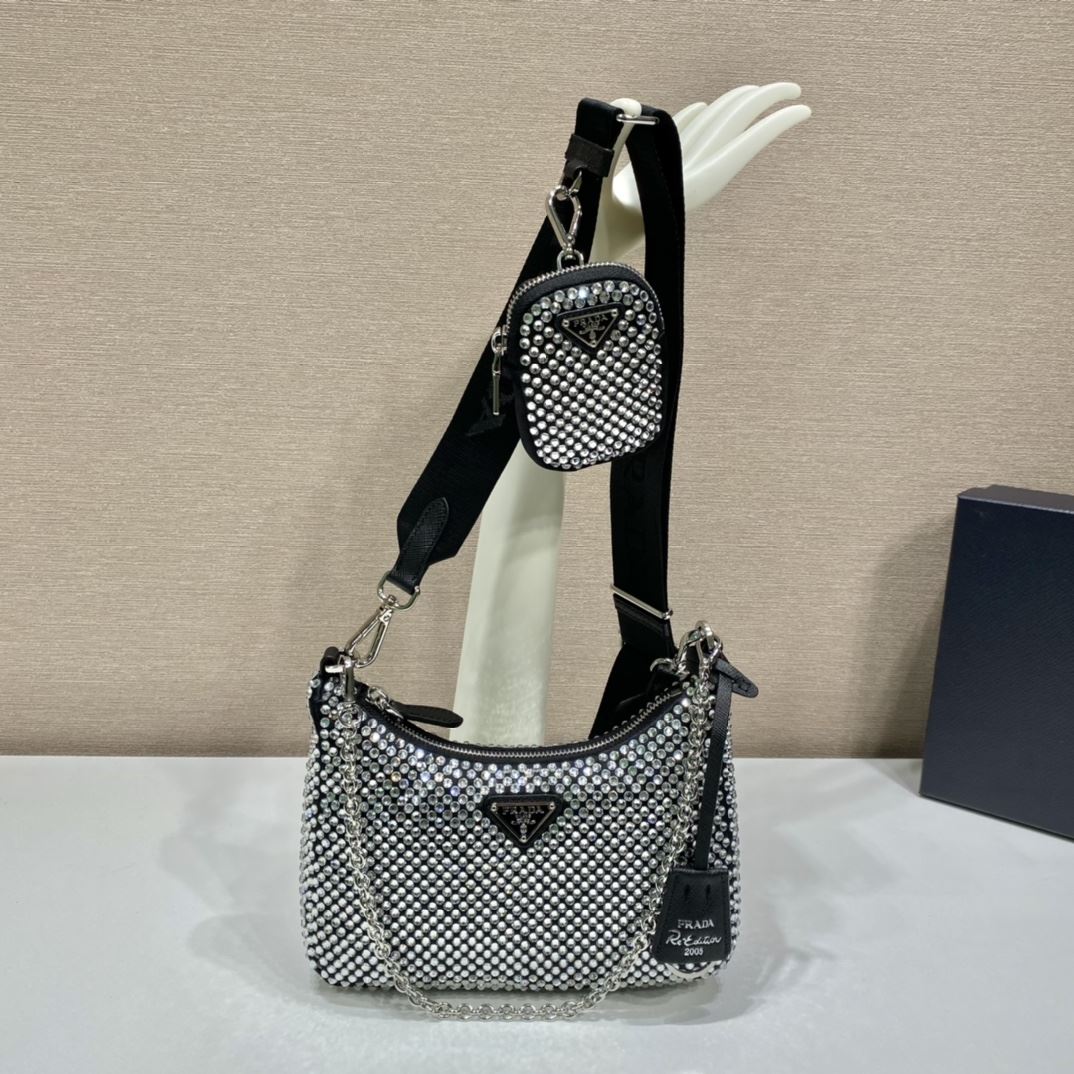 Pra*a top handle bags